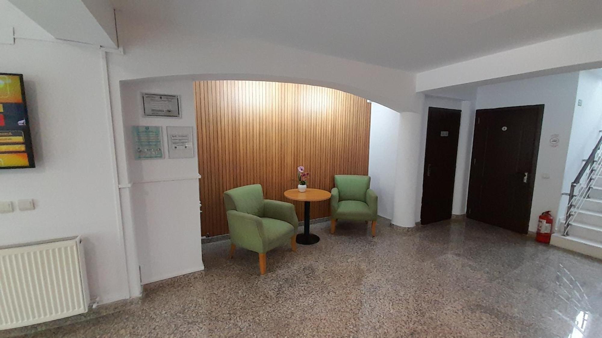 Visconti Militari Hotell Bucureşti Eksteriør bilde